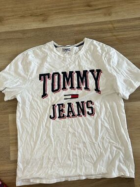 Tommy Hilfiger White Tee with Navy and Red Logo Text